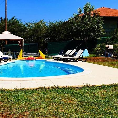 Quinta De Carvalhal - Casa De Campo กิมาไรส์ ภายนอก รูปภาพ