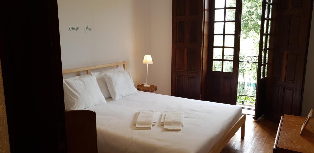 Quinta De Carvalhal - Casa De Campo กิมาไรส์ ภายนอก รูปภาพ
