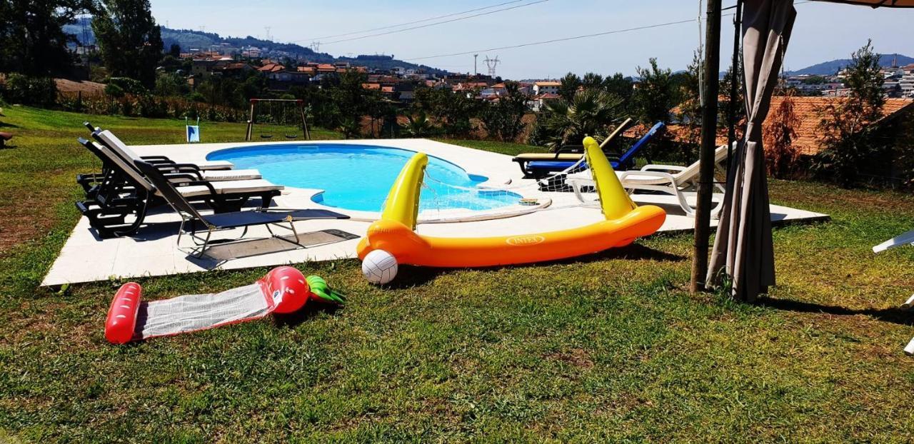 Quinta De Carvalhal - Casa De Campo กิมาไรส์ ภายนอก รูปภาพ