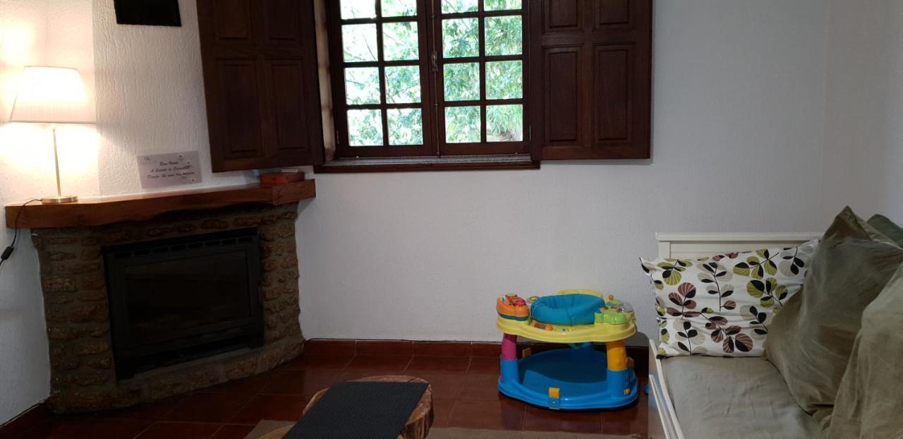 Quinta De Carvalhal - Casa De Campo กิมาไรส์ ภายนอก รูปภาพ