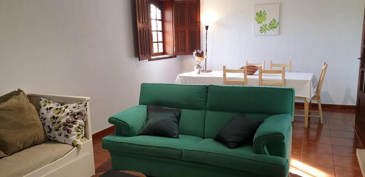 Quinta De Carvalhal - Casa De Campo กิมาไรส์ ภายนอก รูปภาพ